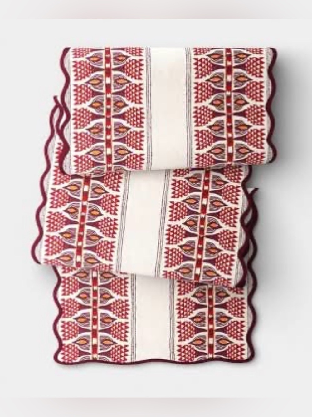 Red & Cream Table Runner with Scalloped Edge- Threshold 14”x72”